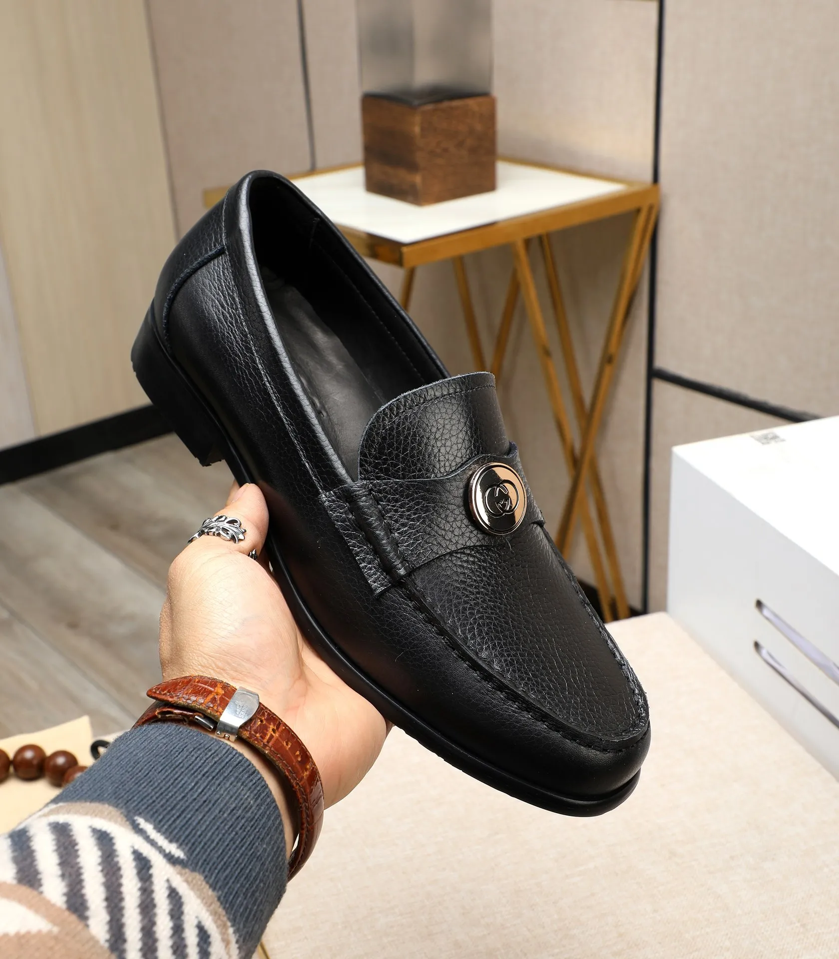 Men's shoes 💰500 📛📛 Original version (water-dyed cow lining) GUCCI official website formal shoes 🌀 Italian 🇮🇹 imported cowhide ➕ top imported water-dyed cowhide lining 💋 fine handmade original bottom, the real thing looks better when photographed in person Standard size 38-44 (45 46 customized)